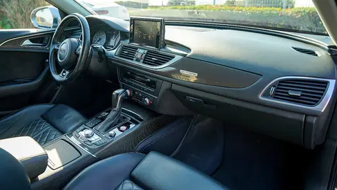 2016 AUDI S6 照片 14