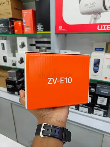 Sony ZV-E10 with 16-50 BRAND NEW