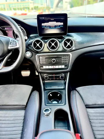صورة مصغرة 17 لـ 2017 Mercedes-BENZ CLA