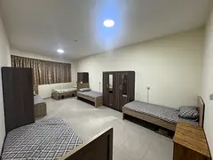 Nasser Towers, New 3 BHK Flat Fully Furnished Executive Hall Room For Only 5 Persons..
