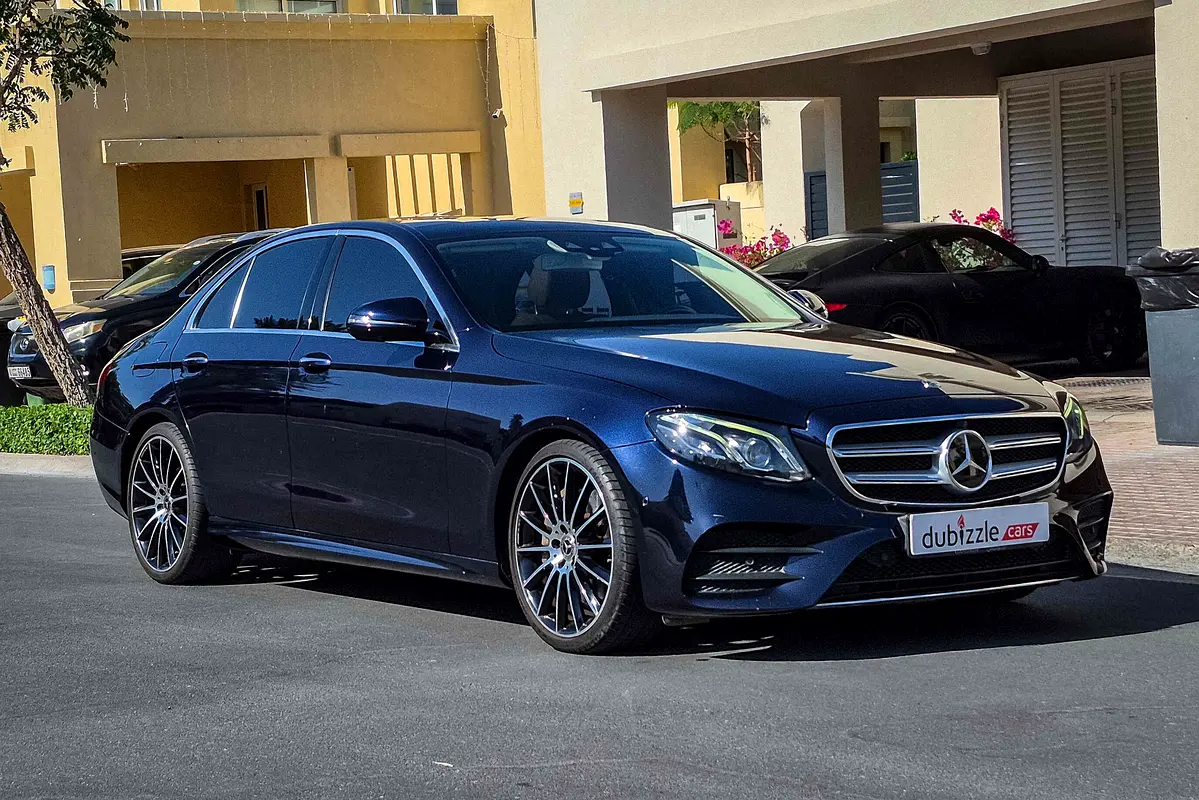Mercedes-Benz E-Class 2020 — photo 1 of 19