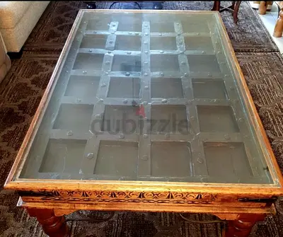 Marina old antique coffee table