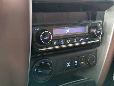 2017 Toyota FORTUNER 照片 12