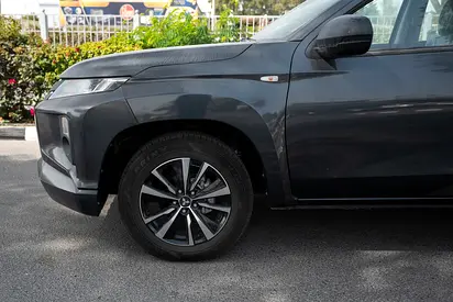 Mitsubishi L200 2023