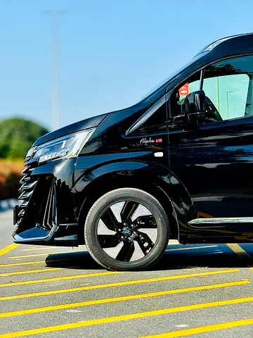 2025 Toyota HIACE 照片 7