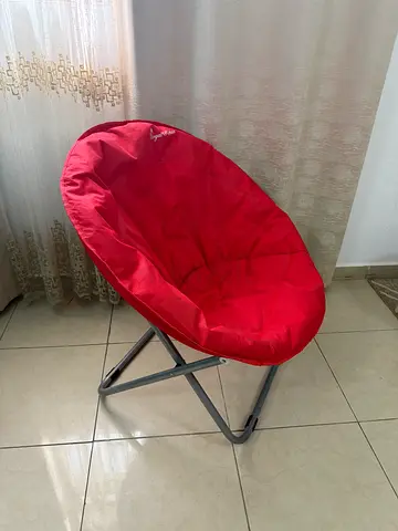 Cozy Red Circular moon shaped chair for Relaxation