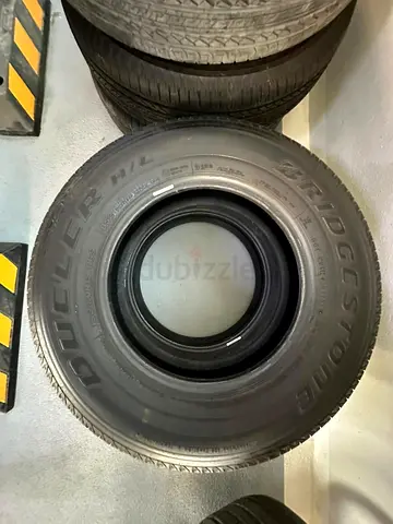 Bridgestone Dueler H/L 852 Tires