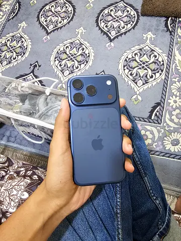 Apple iPhone 17 Pro in brand new condition 1 month old