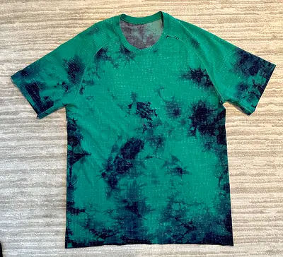 Lululemon Metal Vent Tech Short-Sleeve Shirt