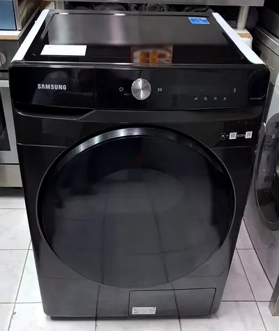 Samsung  16 kg heat pump dryer latest model same like new condition perfect working free delivery in