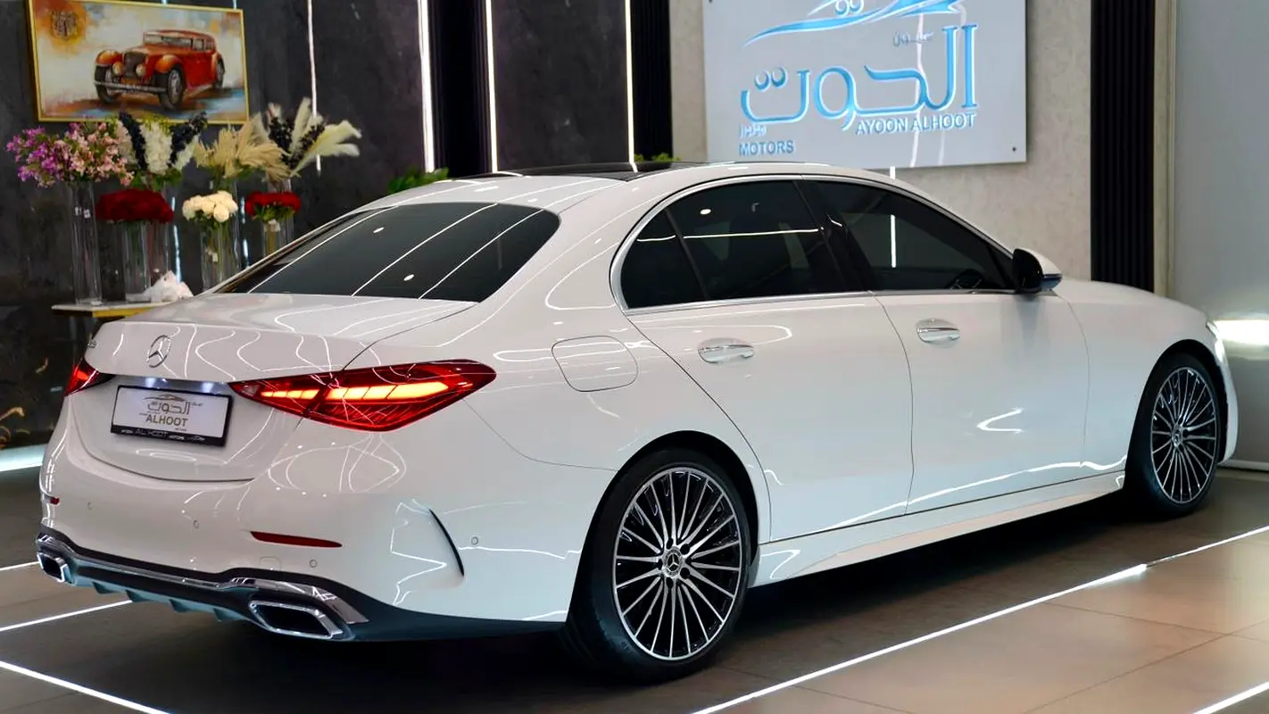 Mercedes-Benz C-Class 2023