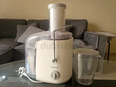 Kenwood Juicer - Perfect for Fresh Juice Lovers