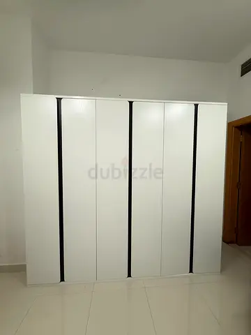 6-Door Wardrobe