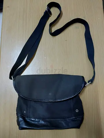 Black Shoulder Bag