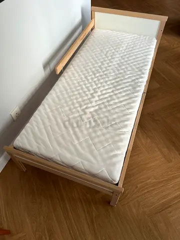 IKEA SNIGLAR Bed + UNDERLIG Mattress + LENAST Waterproof Cover — 70x160 cm (with Duvet)
