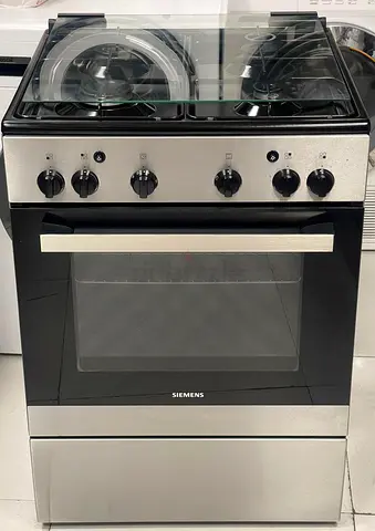 Siemens Full gas cooker for sell 60by60cm  like new condition
