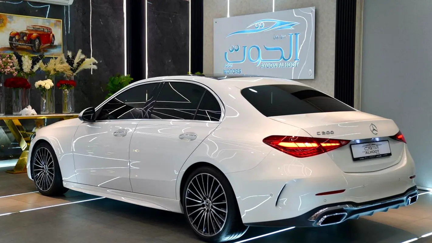 Mercedes-Benz C-Class 2023