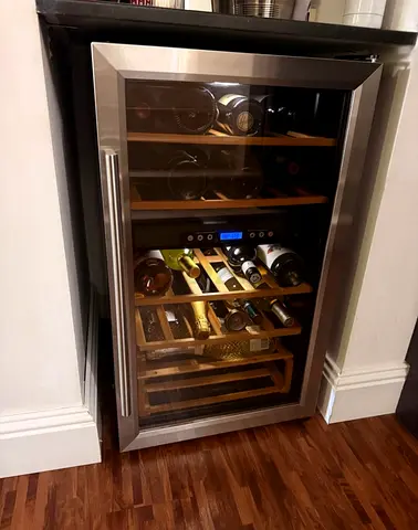 Hoover wine fridge cooler dual temperature zone stainless steel door frame