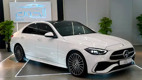 AMG ELITE MERCEDES C200 || SERVICE CONTRACT || TOP RANGE || GCC || LUXURY || ACCIDENTS FREE || F.S.H