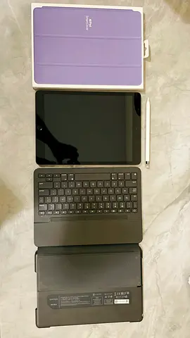 IPad 9th Generation with all Apple Accessories