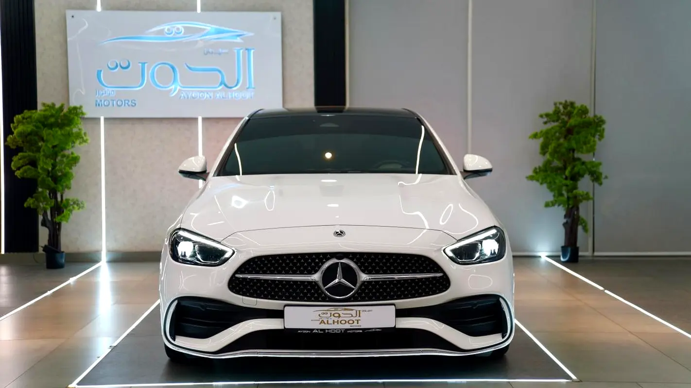 Mercedes-Benz C-Class 2023