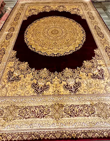 Elegant Traditional Persian Carpet