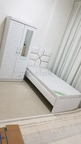 Modern White Bedroom Set with Wardrobe and Bed mattress