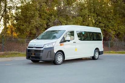 High-Roof 13-Seater Passenger Van | Automatic | GCC Specs | Ref#T07775