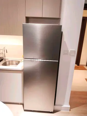 Samsung 420 litter refrigerator inviter model excellent condition