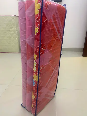 Comfortable and Colorful Foldable camping Mattress