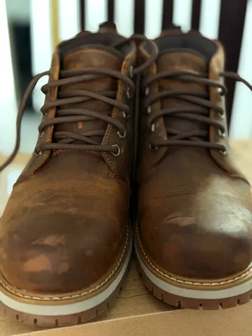 Authentic Timberland brown boots in brand new condition, size EU 43 / UK 9