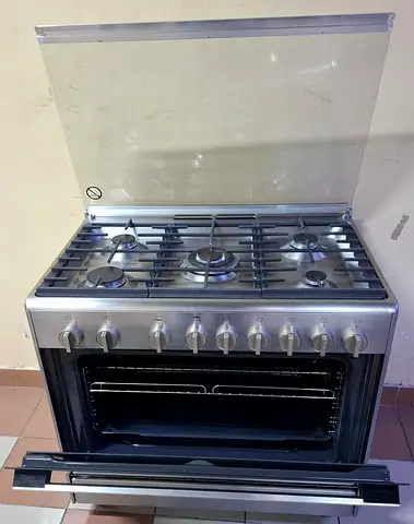 Bosch full gas latest model very good condition perfect working new model