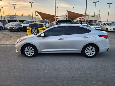 2021 Hyundai ACCENT — миниатюра 4