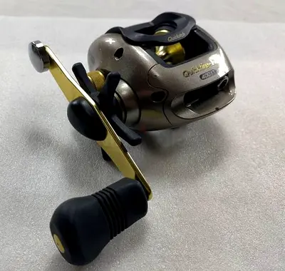 Shimano 400XT Baitcasting Reel