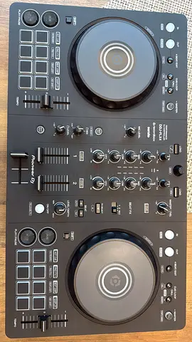 Pioneer DJ DDJ-FLX4 New Condition