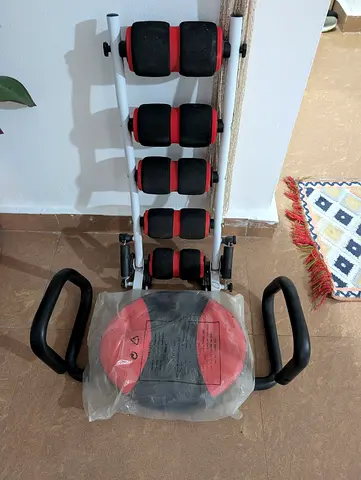 Ab Roller with Resistance Bands - Great for Core Workouts