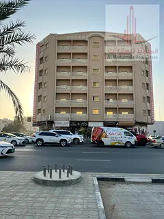 One bedroom and living room with balcony, excellent location on a main street with easy access to Du