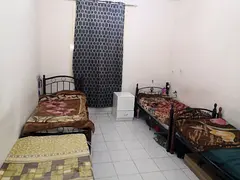 Single Beds, Executive Male Beds pace Available in England Cluster