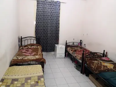 Single Beds, Executive Male Beds pace Available in England Cluster