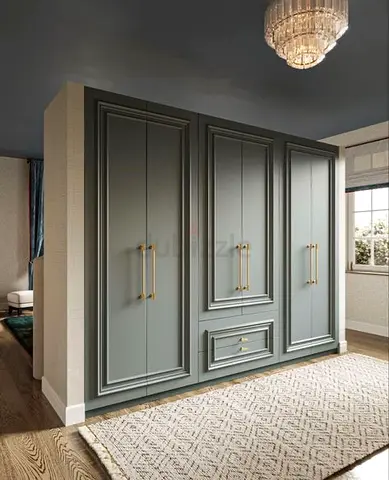 Elegant Grey Wardrobe for Modern Bedrooms