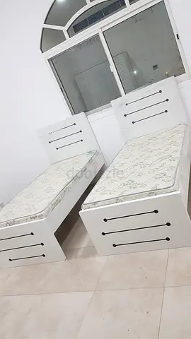 Elegant White Bed Frame with Mattresses