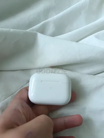Fake airpods