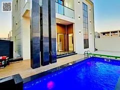 Freehold .Modern villa With pool on a main street, no registration fees.