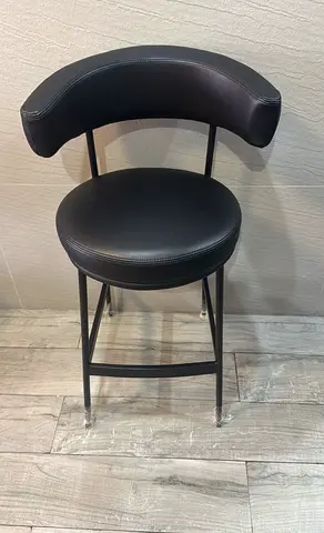 Stylish Black Bar Stool for Sale leather per pieces 500 no negotiation