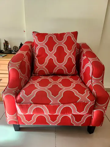 Sofa single searter with cushion sturdy and strong bright color  H W L in cms 80x82x84 cms