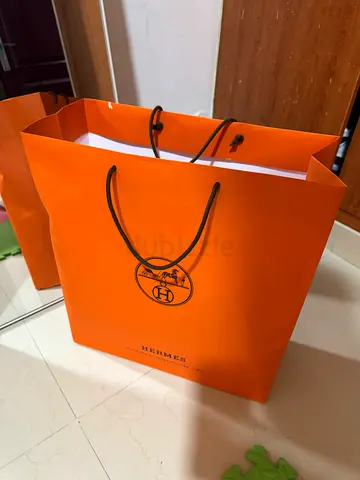 Authentic Hermes Cheval as Carre scarf 100 and Perfume EPD