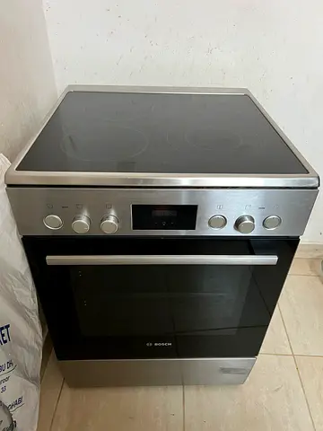 Bosch Free Standing 60Cm Full Electric Cooker, 4 Cooking Zone, 1 Dual Circuit Cooking Zone,