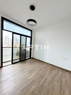 Sophisticated 2 Bedroom Residence | Modern Unfurnished Home