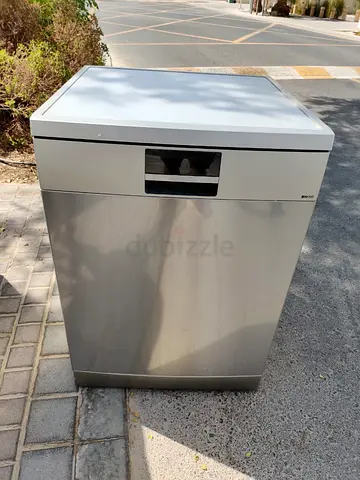 Siemens latest model IQ-700 3 rack dishwasher inside light touch panel full