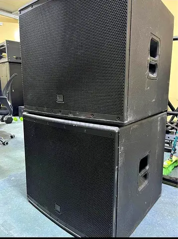 JBL EON 618s Sub ovar Speakers